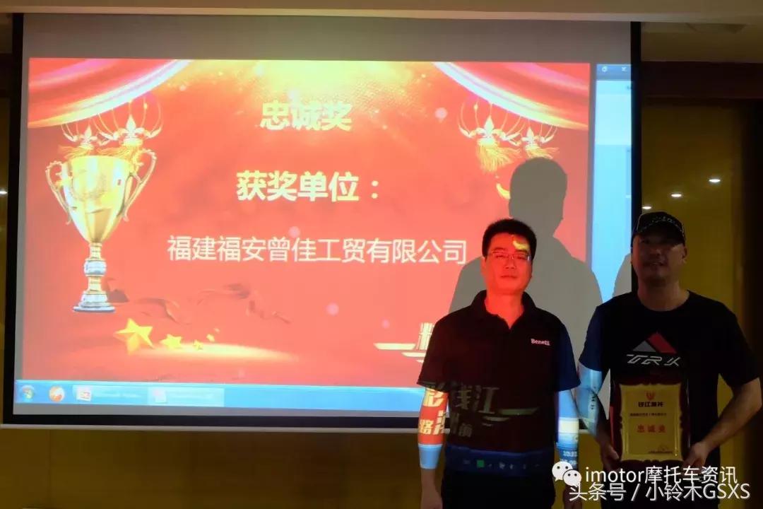 钱江即将上市国产350踏板,钱江新能源踏板