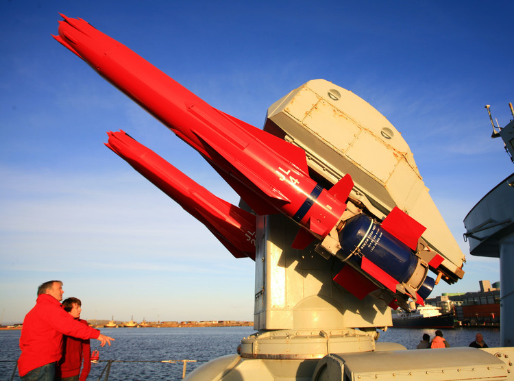 新一代42型驱逐舰,英国42型驱逐舰