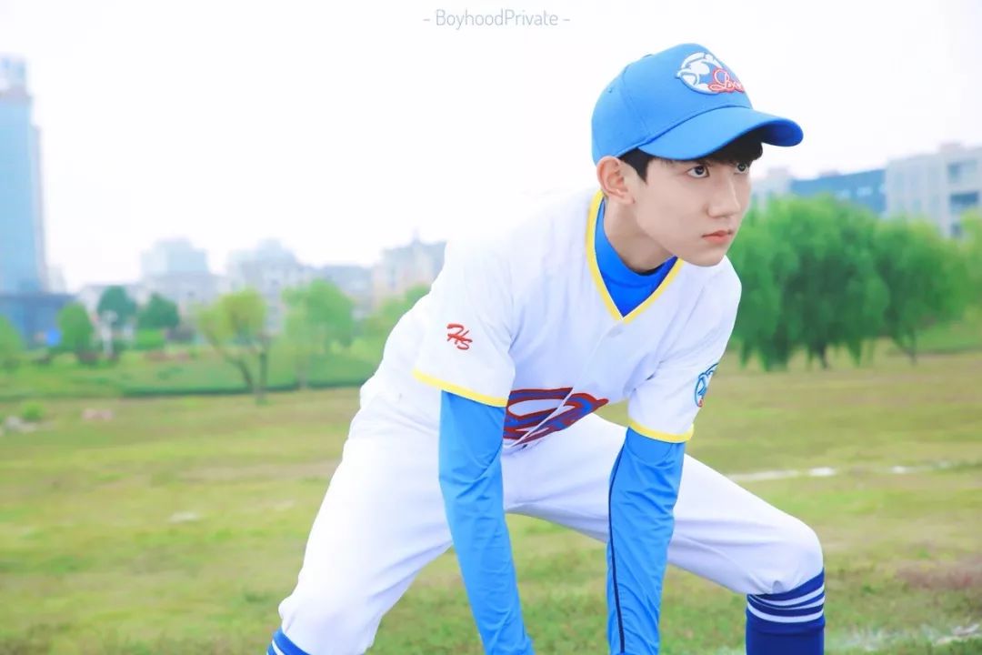 王源大背头班小松,王源美职棒球赛开球完整版