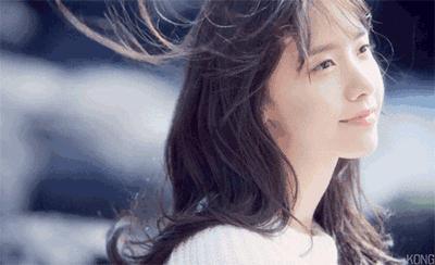 秦岚参加米兰时装周,上海时装周走秀秦岚