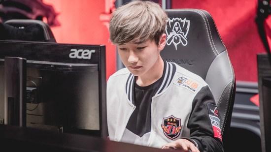 LOL圈玄学的力量！狗年无敌Buff明年猪年岂不轮到七酱了？