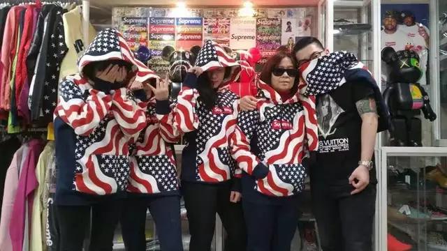 supreme鍦熸疆澶у,supremeog搴楅摵