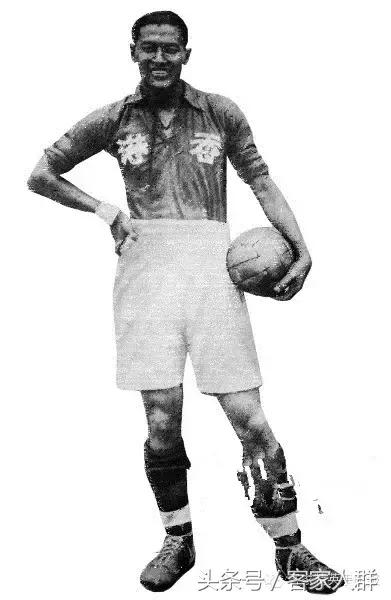 他被评为亚洲球王，也是客家人的骄傲！