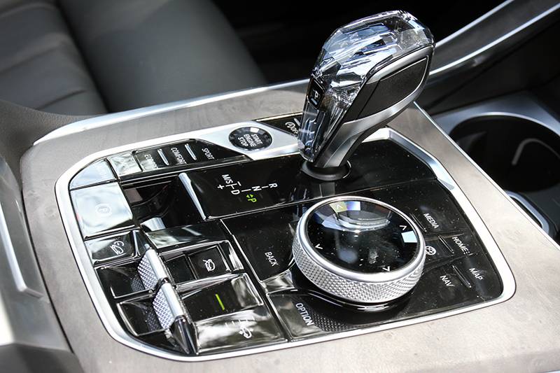 进化跟演变,宝马x5xdrive45e混动版试驾