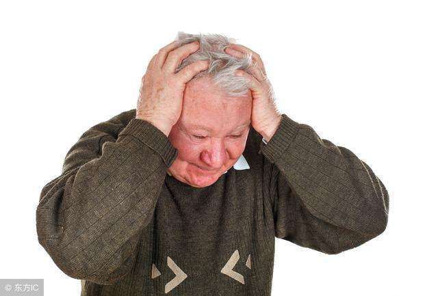 爷爷膝盖疼已好转,66岁老人膝盖疼痛