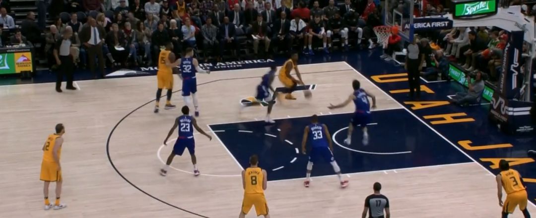 犹他爵士2020-2021年战绩,犹他爵士魔鬼主场震撼时刻