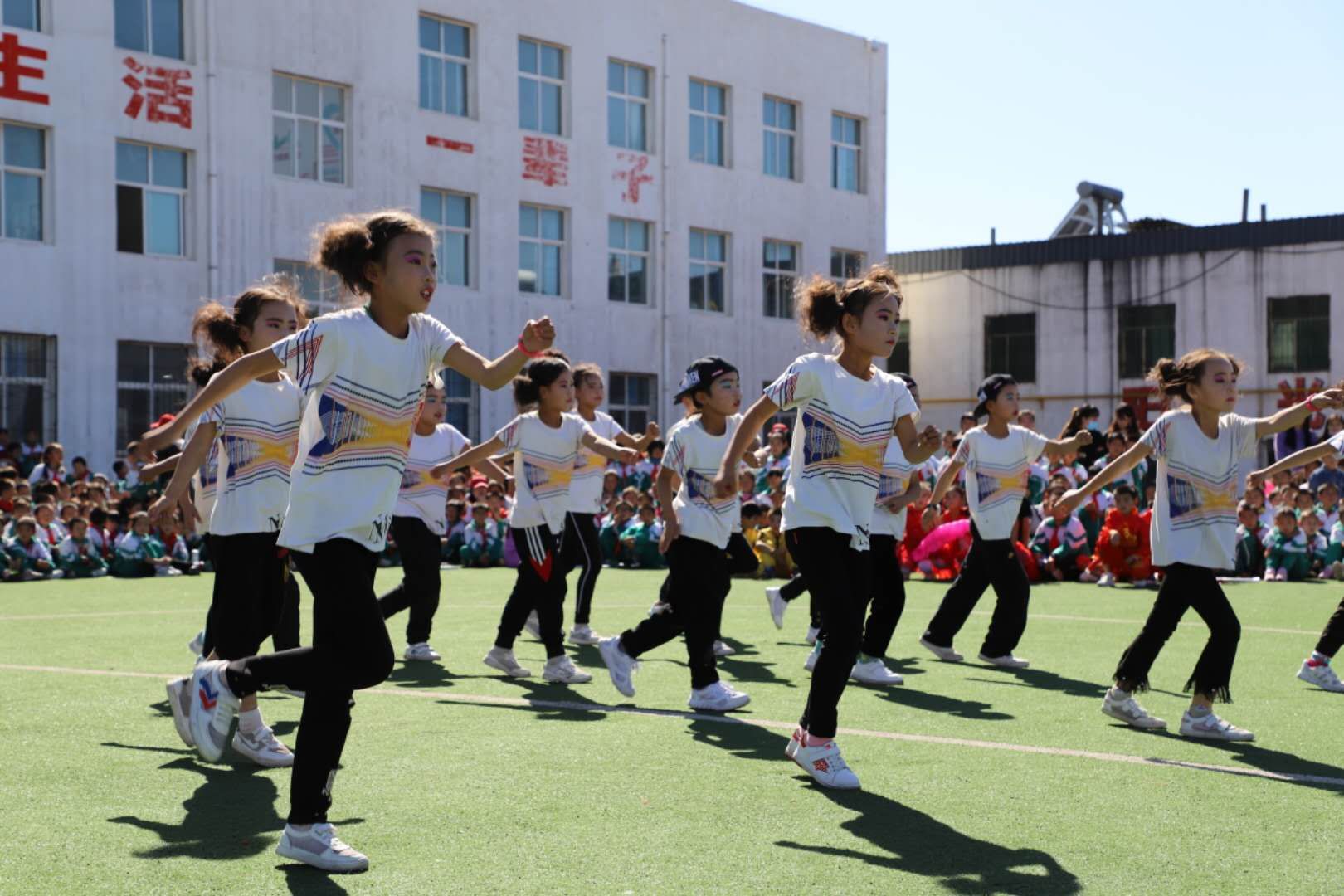 东埔中心小学第十一届田径运动会,城关镇中心小学田径运动会