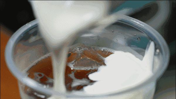 全国1700+店的台式黑糖茶饮始祖，排队网红店都用他家的料