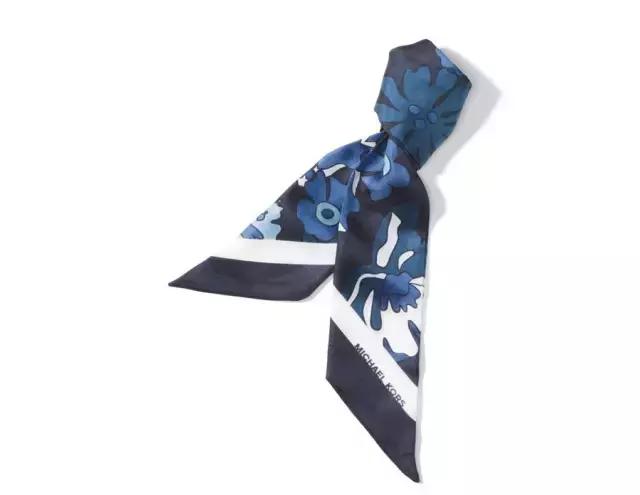 秋天丝巾防寒各种围法,时髦精都在学的几种系法丝巾教程