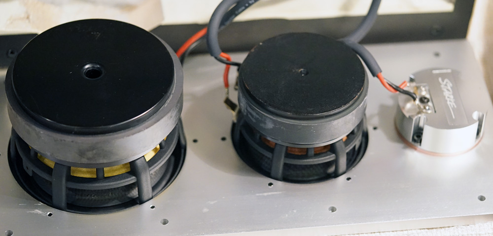 钢铁侠低音炮音箱,钢铁侠核心蓝牙音箱测评