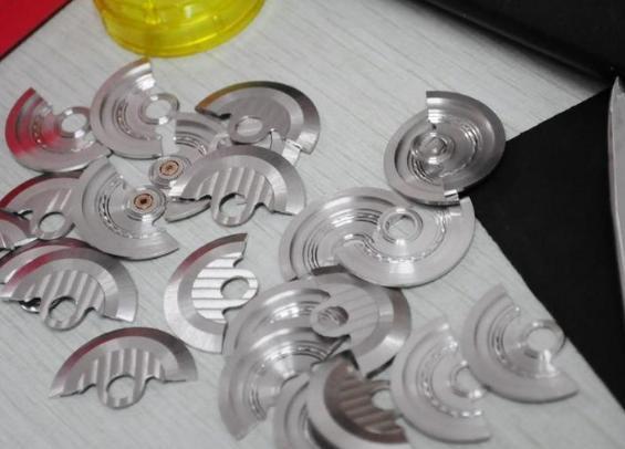 鍥藉鏌ヨ幏78鍚ㄥ姵鍔涘＋,鐟炲＋鏌ヨ幏67鍚ㄥ姵鍔涘＋