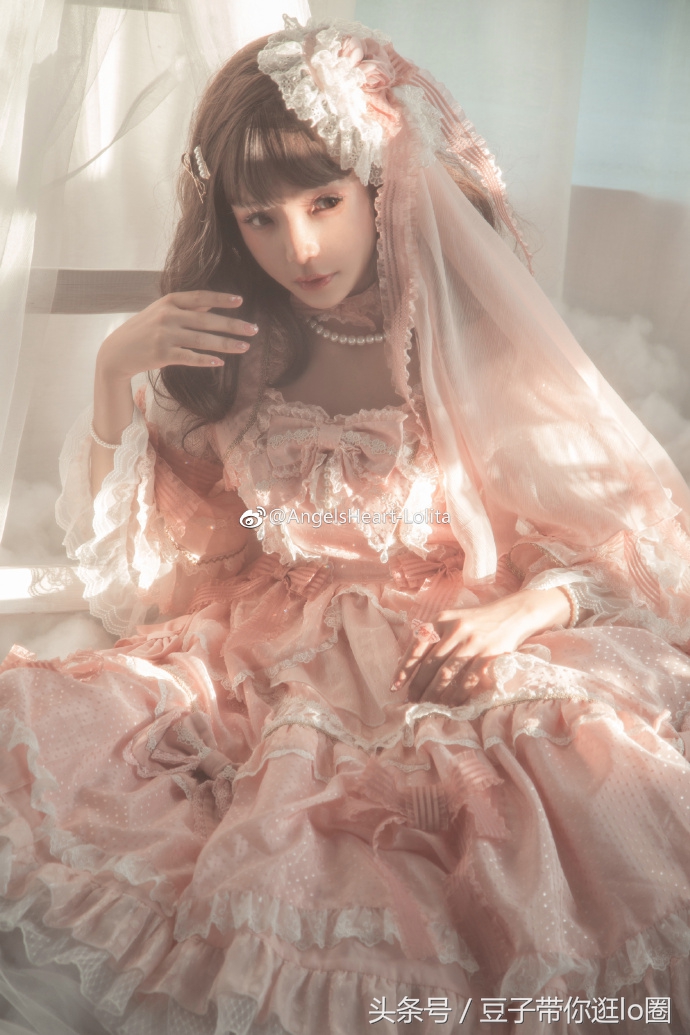 正版洛丽塔裙子,洛丽塔裙子推荐简单的