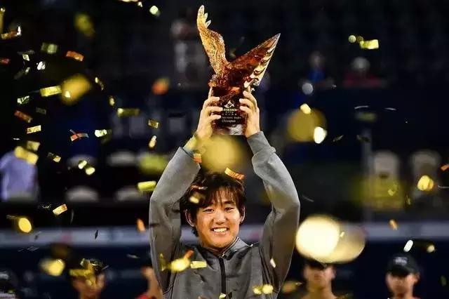 吴易昺爆冷无缘杭州亚运男网八强,吴易昺夺冠路