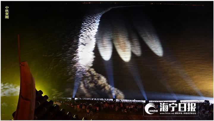 拍钱塘江大潮遭巨浪瞬间吞没,为了拍照被潮水冲走身亡