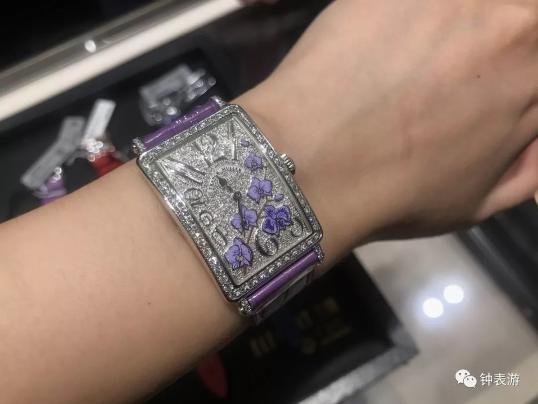 香港哪里买腕表便宜正品,香港卡地亚手表专卖店在哪