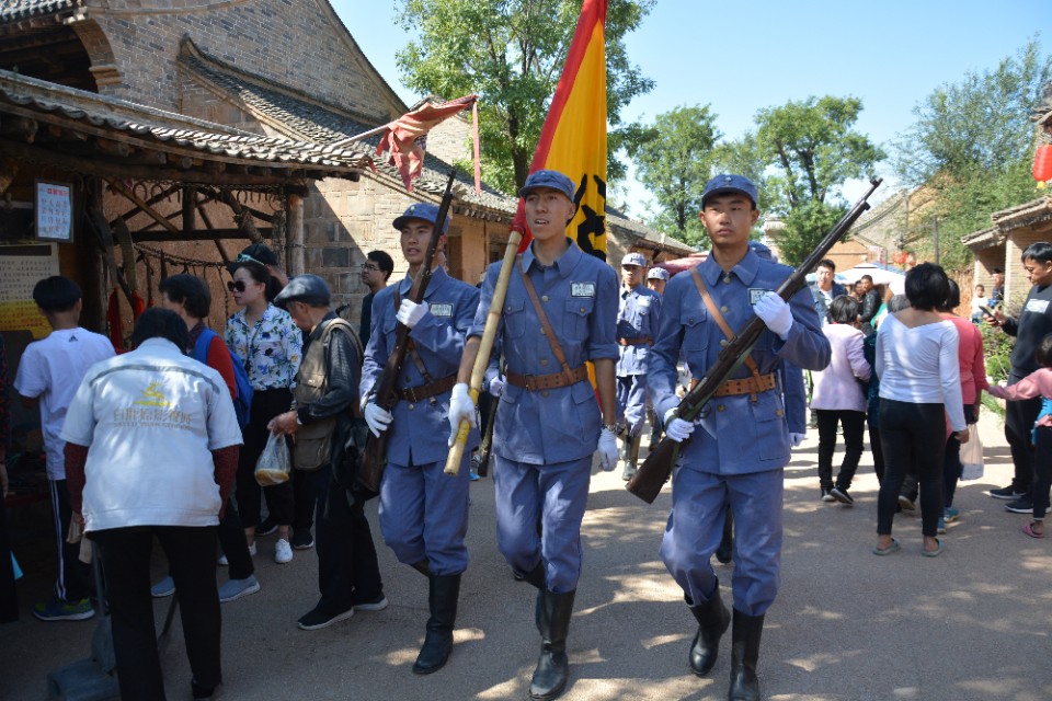 国庆节白鹿仓和白鹿原影视城,白鹿原影视城是否值得去