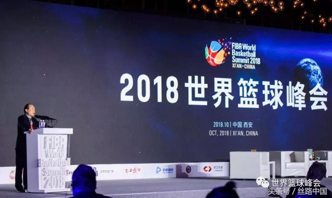 篮球三巨头比赛,篮球三巨头对快船