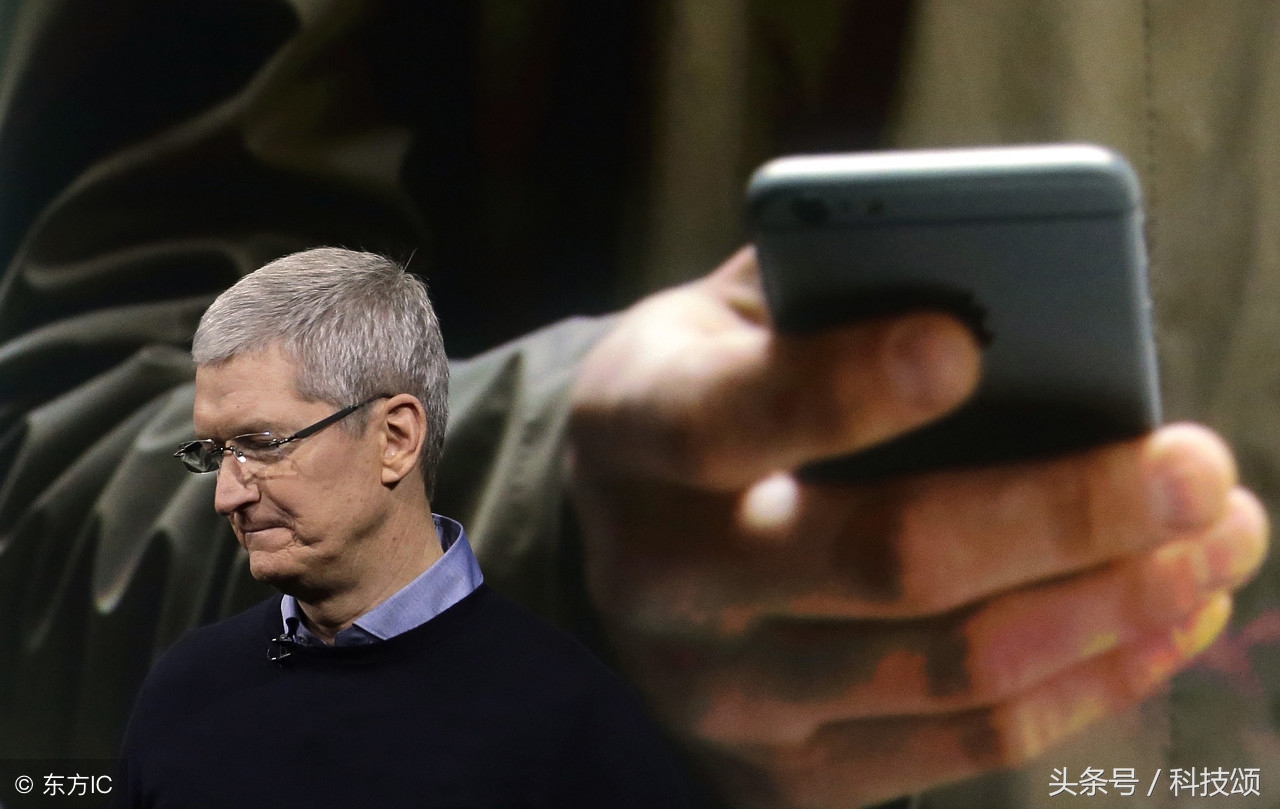 乔布斯于七年前的今天离开人世，世界失去了一位梦想家