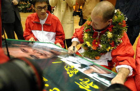 他是英格兰天之骄子，更是中国西北足球的希望