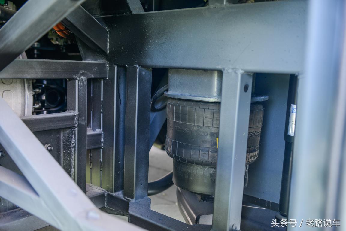 先睹为快小说全文,中国蓝鹰10米5