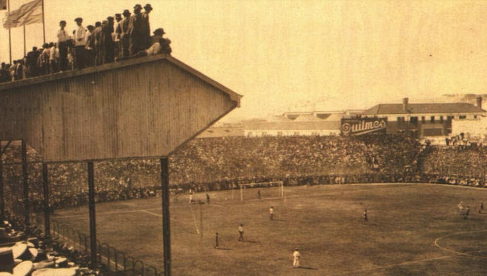 世界著名的十大足球场,世界十大著名足球场