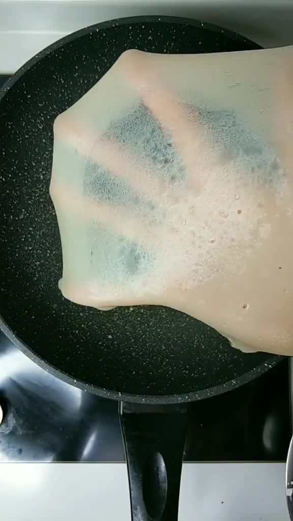 红薯粉皮正确的做法,正宗红薯粉皮的做法