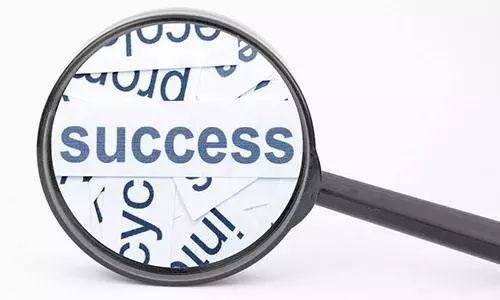 开一个酒吧需要什么,想开个酒吧有什么建议