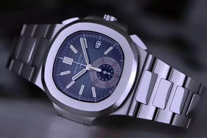 劳力士和爱彼哪个逼格高,劳力士126234对比爱彼15450