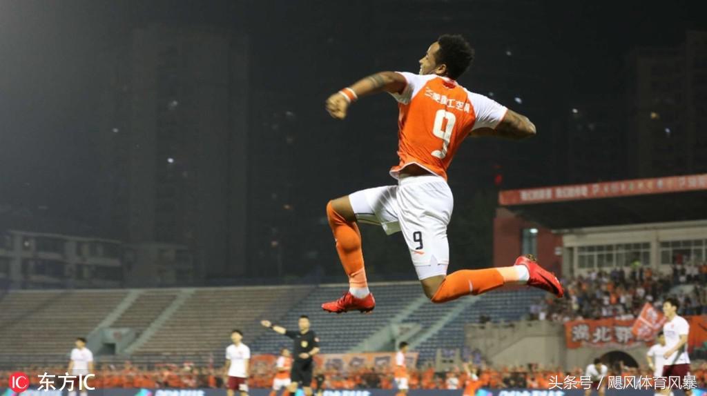 武汉足球黄金一代谢幕,武汉足球90年沉浮史