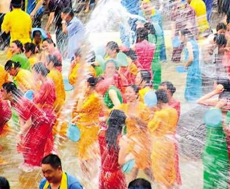 云南有几个特殊的少数民族,云南有几个独有的少数民族