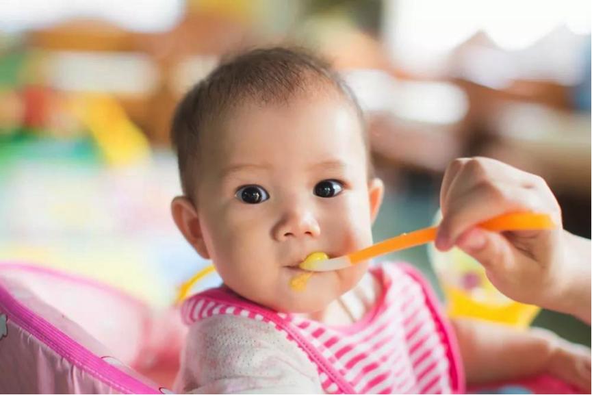 给宝宝断奶心里特别难过,给孩子断奶心里难受