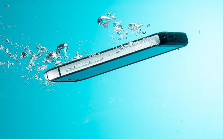 生而硬派！测距、空气检测、热成像三合一CATS61最牛铁人手机！