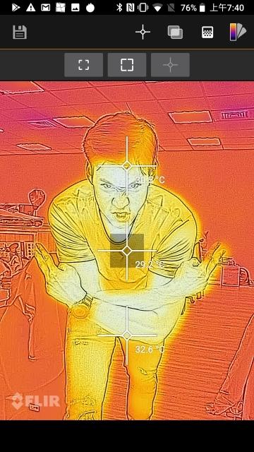 生而硬派！测距、空气检测、热成像三合一CATS61最牛铁人手机！