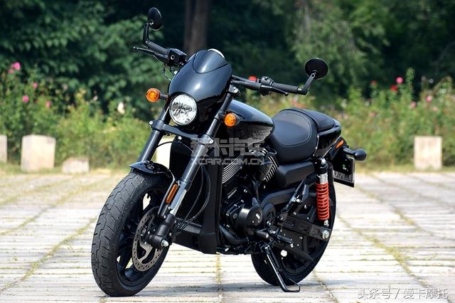这不是你认识的哈雷试STREETROD750