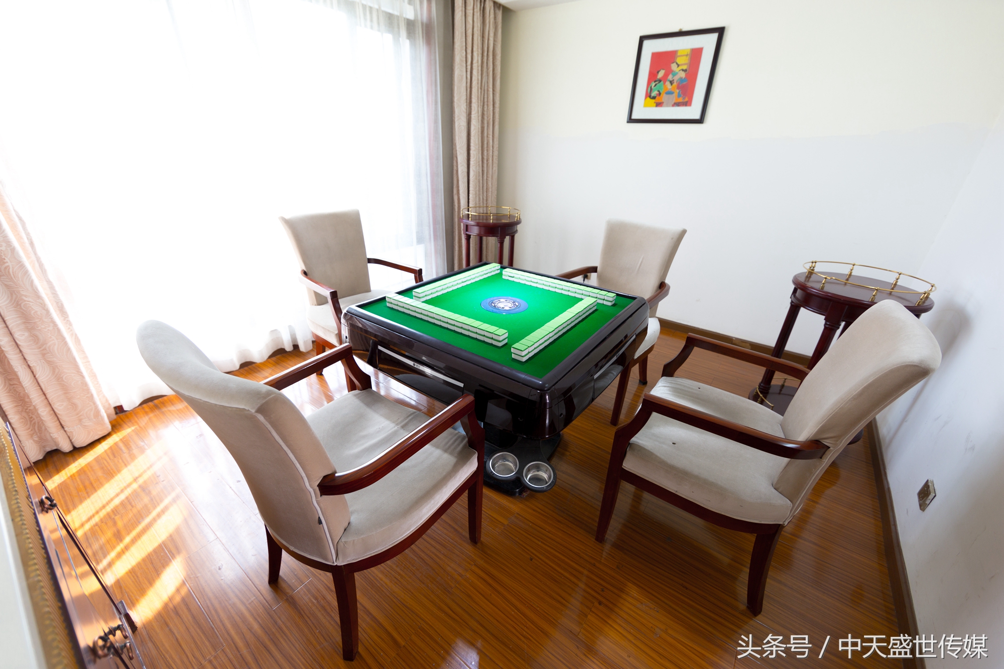 嘉鱼山湖温泉推荐,嘉鱼爱马仕