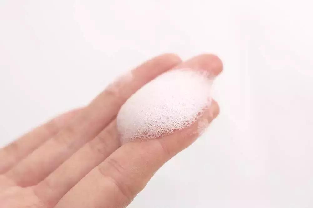 战痘的四个小方法,战痘女孩的秘笈