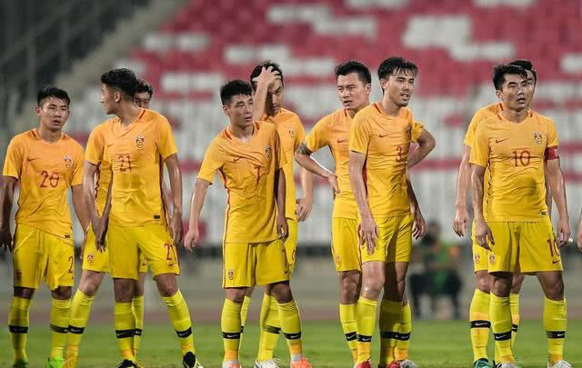 万众睹目！国足迎战印度热身赛：央视5套直播，球票最高150元