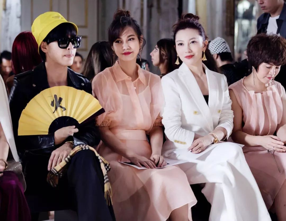 做一个千面女王,做时尚女王