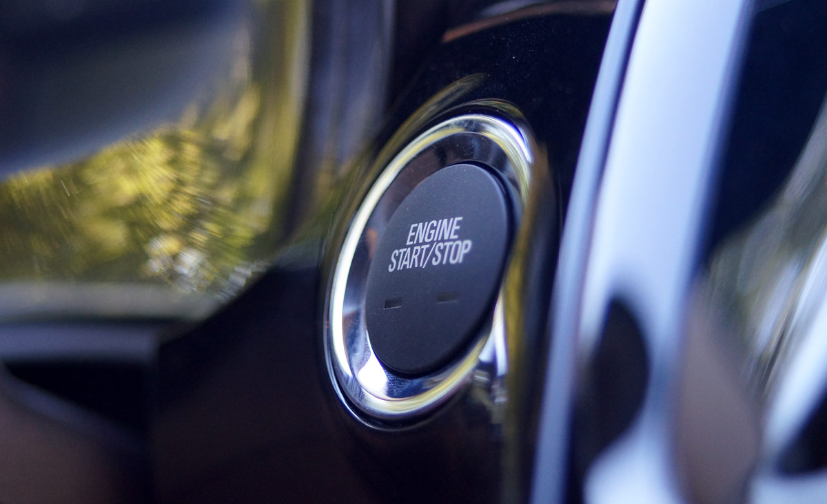 别克凯越最新款试驾,试驾别克凯越2011款视频