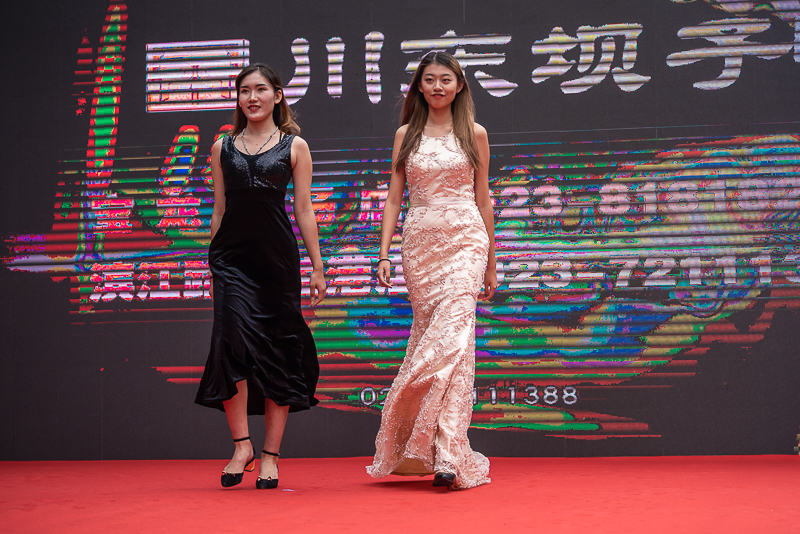 「乡行散记」滨江路的川东坝子涪陵城的美味火锅