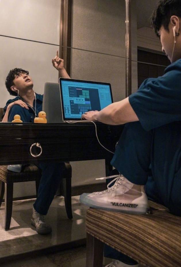 张艺兴namanana什么时候发行,张艺兴18年namanana试听会