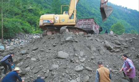 鸡冠山陨石值多少钱,鸡冠山陨石真品图片