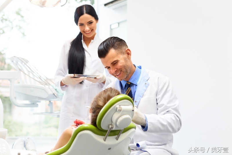 牙齿骨折有什么特征,牙齿骨折怎么修复