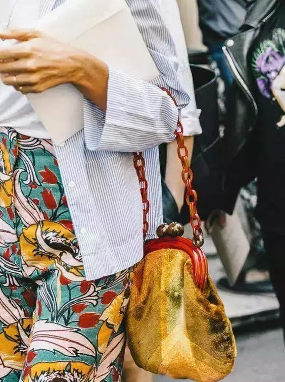 秋冬丝绒包,7款冬季最时髦百搭的包