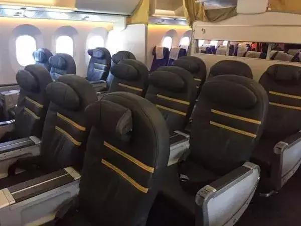 经济舱有啥福利,公务舱可以享受哪些经济舱服务