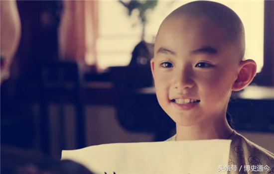 永琪为救乾隆，全身8处烧伤，乾隆决定：做我的接班人吧！