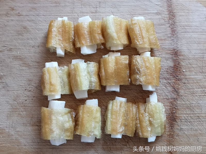 下饭菜油条做法大全,家里吃剩下的油条怎么加工