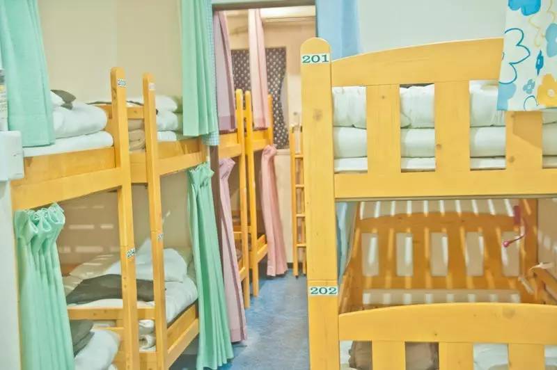 日本住哪里的民宿最方便便宜,几百块入住日本温馨民宿超划算