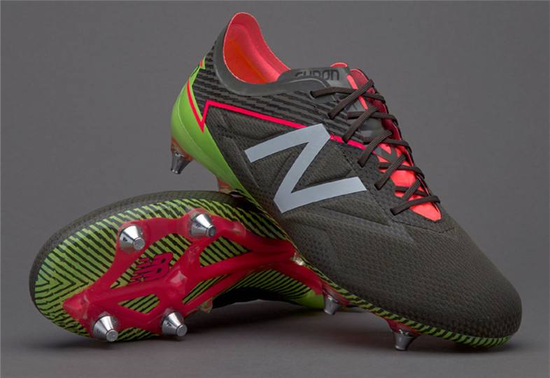 足球鞋鞋底都分为哪几样,足球鞋知识介绍