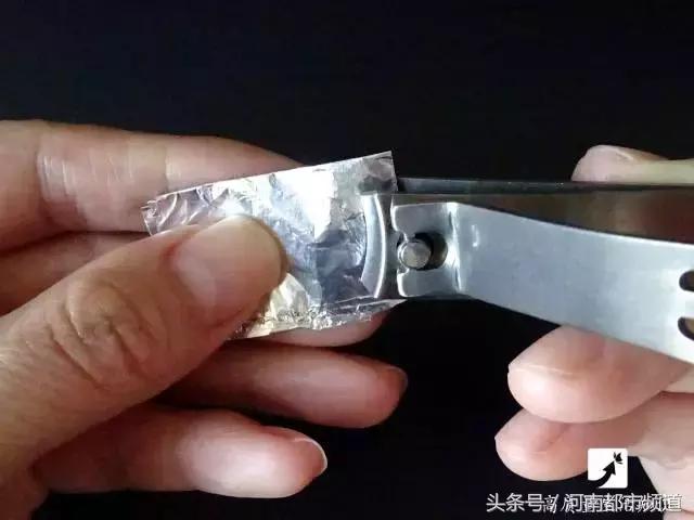 原来指甲剪是这样用的,指甲怎么剪是错的